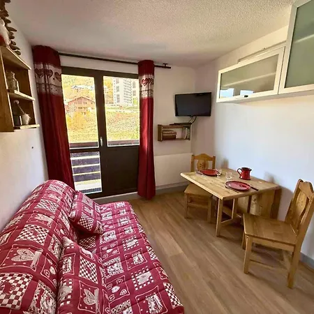 Confortable Pour 2 Avec Cuisine Equipee, Proche Des Pistes Aux Menuires - Fr-1-452-146 *
